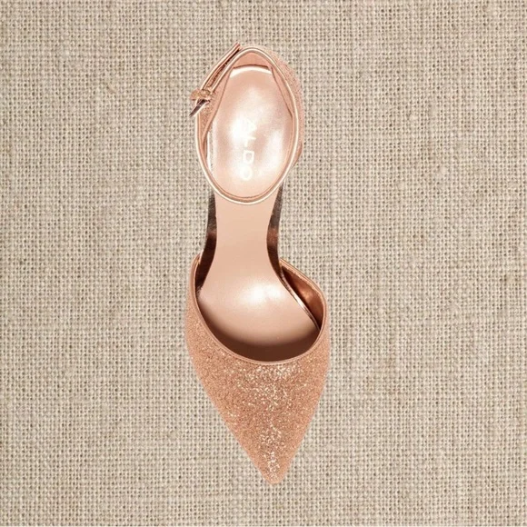 Rose Gold Block Close toe heels - Picture 2 of 2